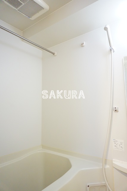 バス・シャワールーム　日々の疲れを癒すお風呂です♪