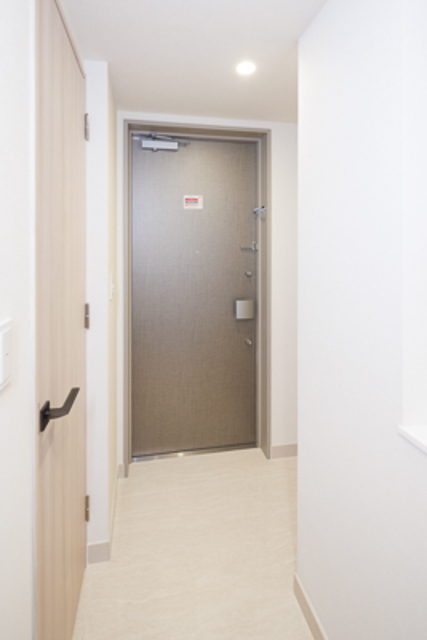 玄関　※写真は同タイプ住戸です。