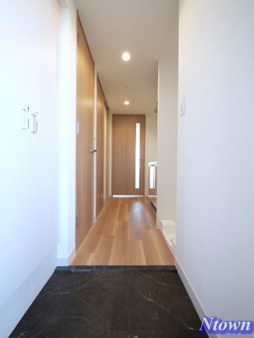 玄関　シンプルで使いやすい玄関です