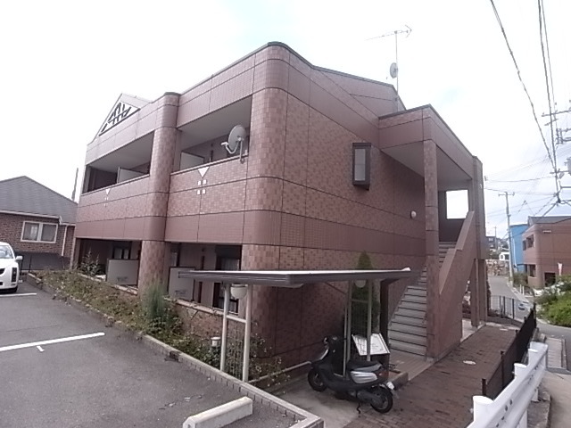 建物外観　タイル貼りの外観