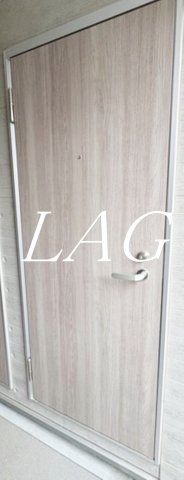 玄関　玄関です。