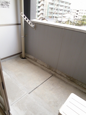 バルコニー　写真は別号室です。現況優先になります。