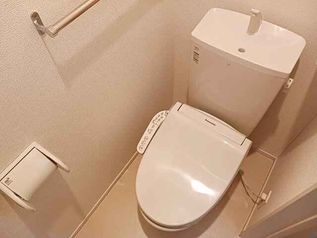 トイレ　トイレもきれいです