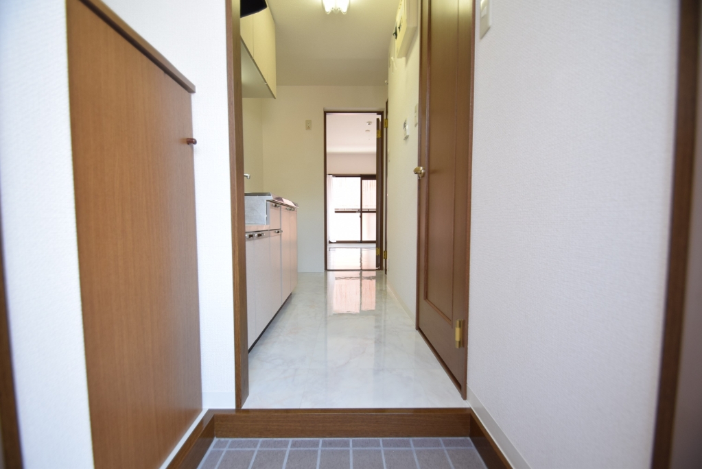 玄関　※他部屋参照・現況優先