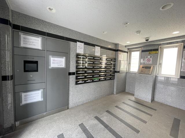 ロビー　ゆとりのあるロビーです