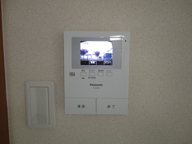 その他設備　カメラ付インターホン