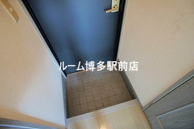玄関　別号室