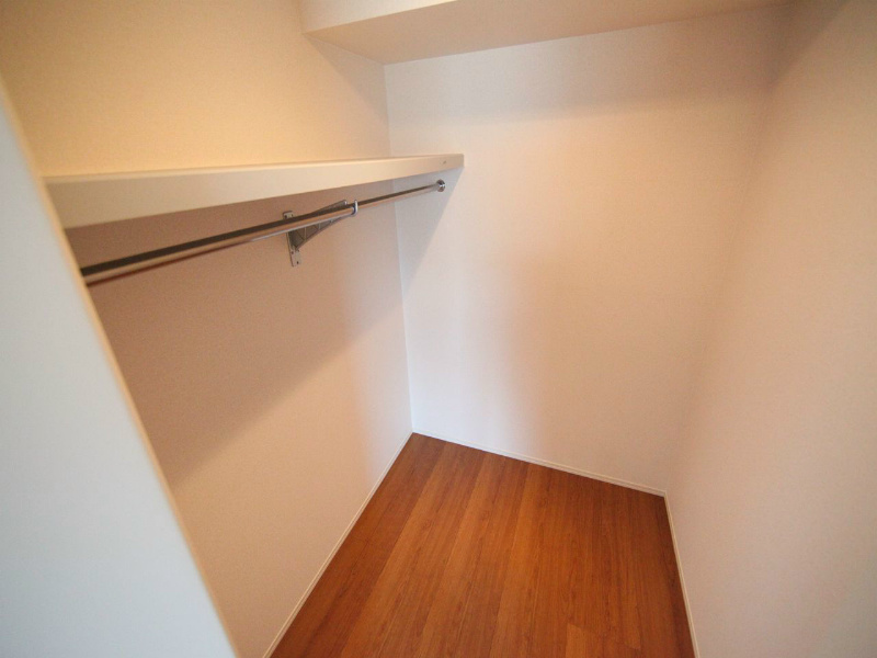 収納　ウォークインクローゼット　収納充実してます