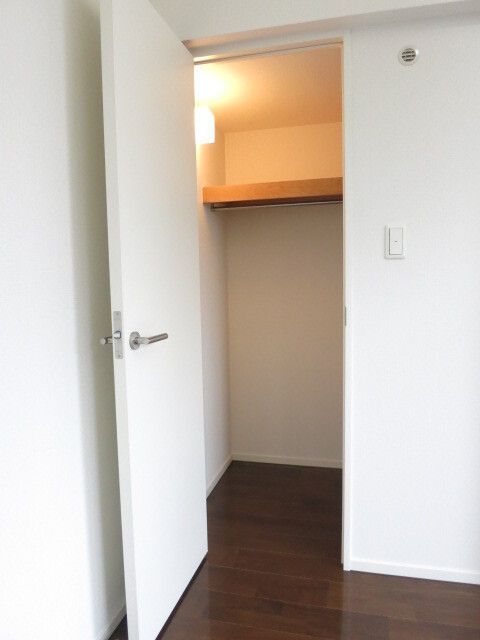 収納　（別タイプ参考写真）ステイシス町屋　荒川区町屋1