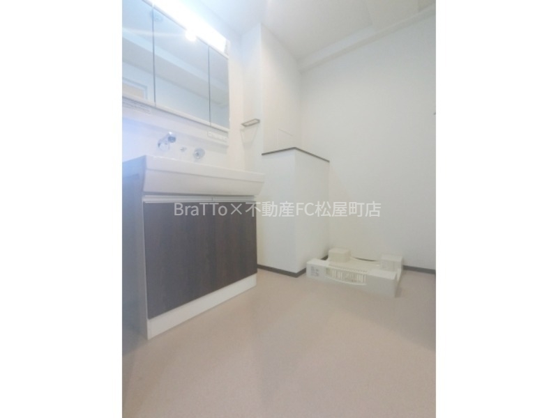 洗面設備　脱衣所