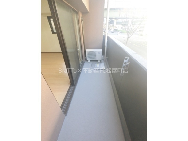 バルコニー　バルコニー