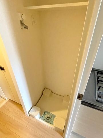 その他　洗濯機置き場