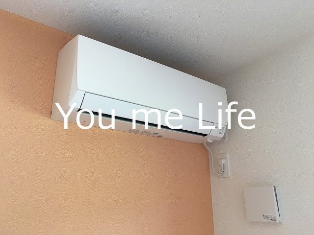 その他　セブンイレブン横浜原宿３丁目店まで527m