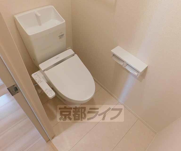 トイレ　ウォシュレット付きのトイレです！