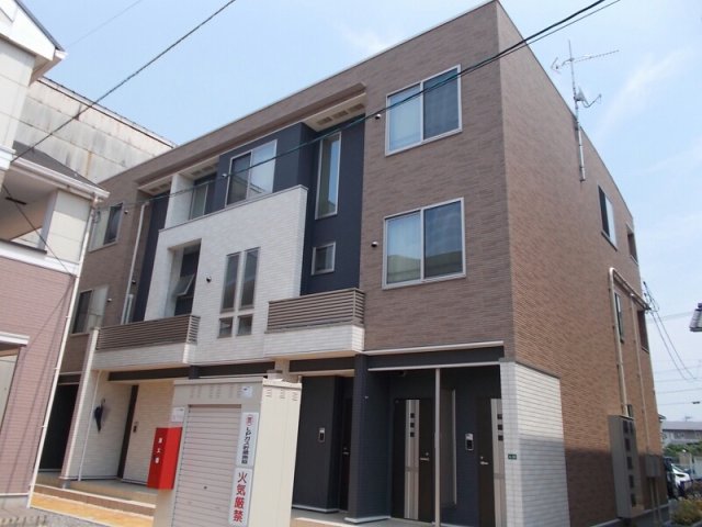 建物外観　外観写真