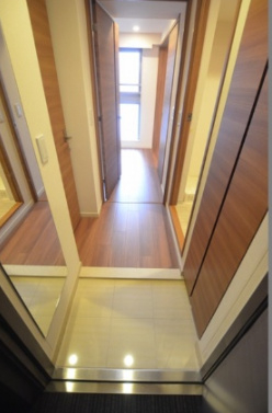 玄関　コンフォリア蒲田