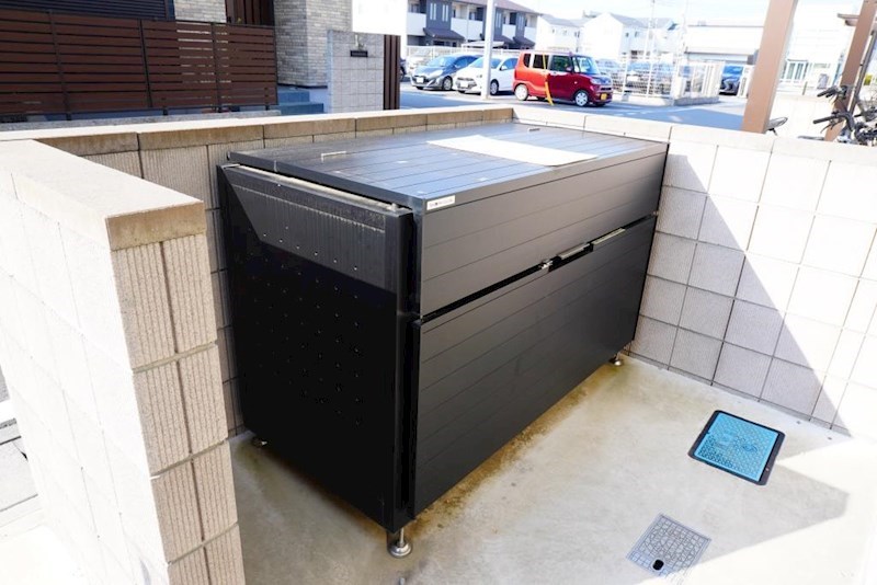 その他共有部分　敷地内ゴミ置場あり