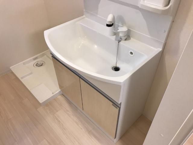 洗面設備　洗髪洗面化粧台