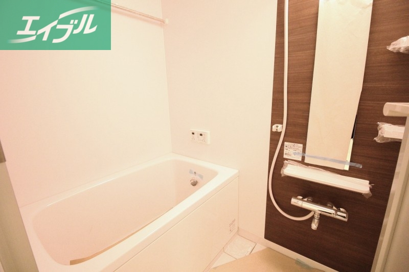 バス・シャワールーム　同タイプです