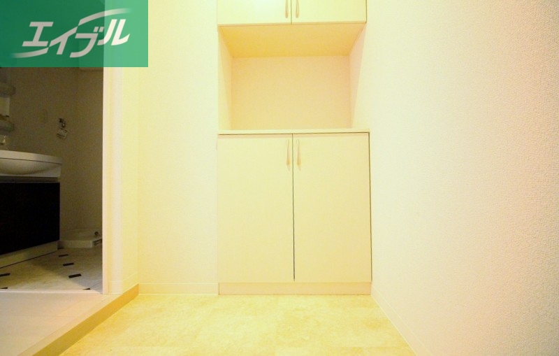 玄関　同タイプです