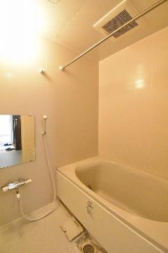 バス・シャワールーム　バス（イメージ）