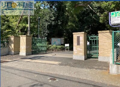 高校・高専　兵庫県立伊丹高等学校（高校・高専）まで764m