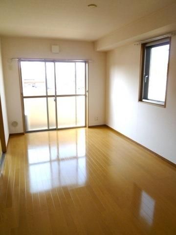 居室・リビング　★開放的なリビング１０．８帖です★