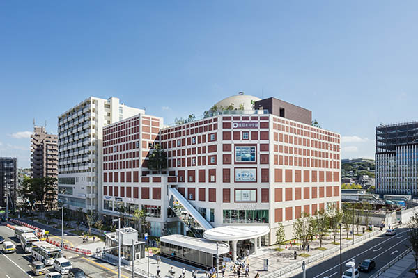 ショッピングセンター　六本松421（ショッピングセンター）まで437m