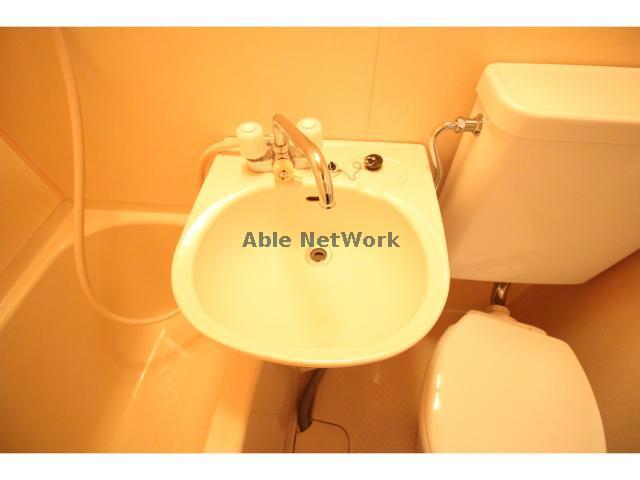 洗面設備　同型タイプ