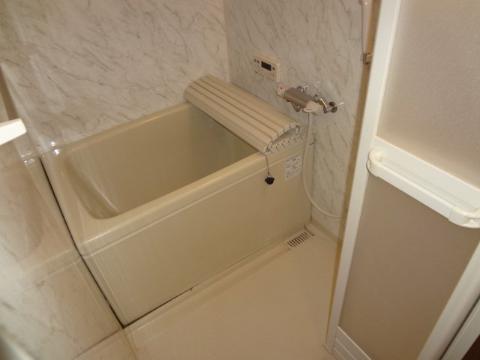 バス・シャワールーム　バス（イメージ）