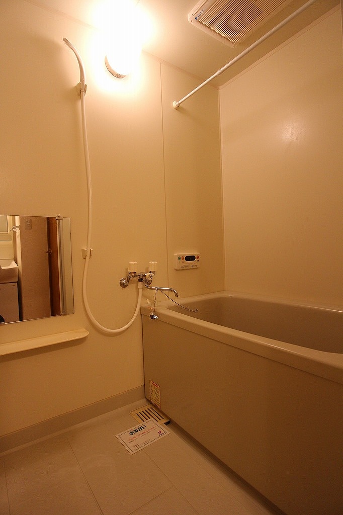 バス・シャワールーム　・別号室参考写真
