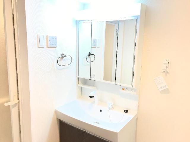 洗面設備　洗髪洗面化粧台（イメージ）