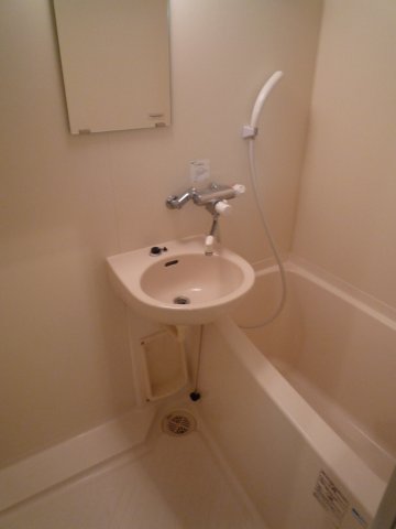 バス・シャワールーム　人気条件の「バス・トイレ別」です。