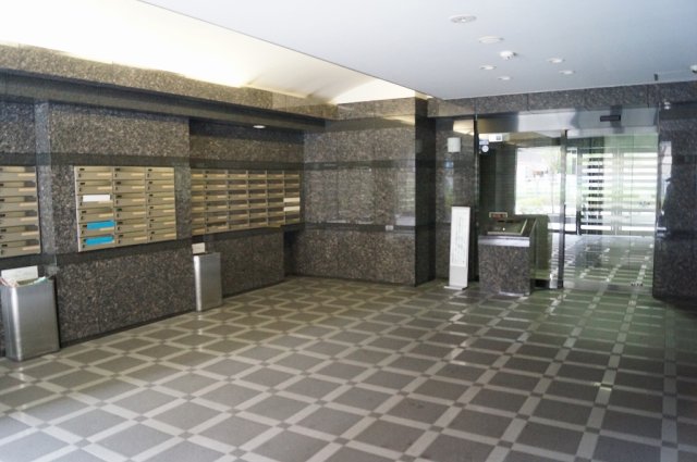 エントランス　エントランス