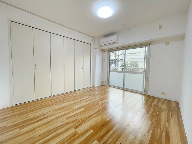 居室・リビング　きれいなお部屋です