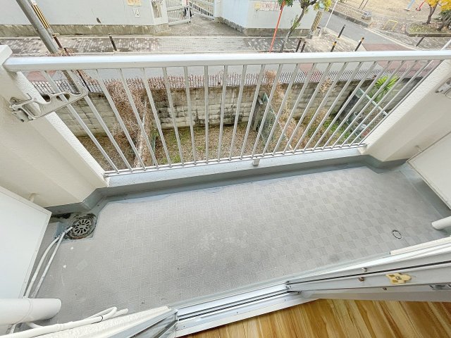 バルコニー　落ち着いた時間を過ごせるバルコニーです