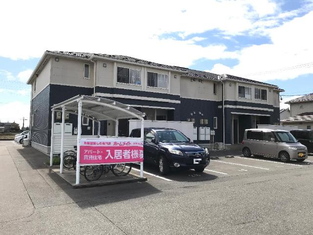 建物外観　外観写真（昼）