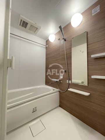 バス・シャワールーム　ジオエント新町　バスルーム