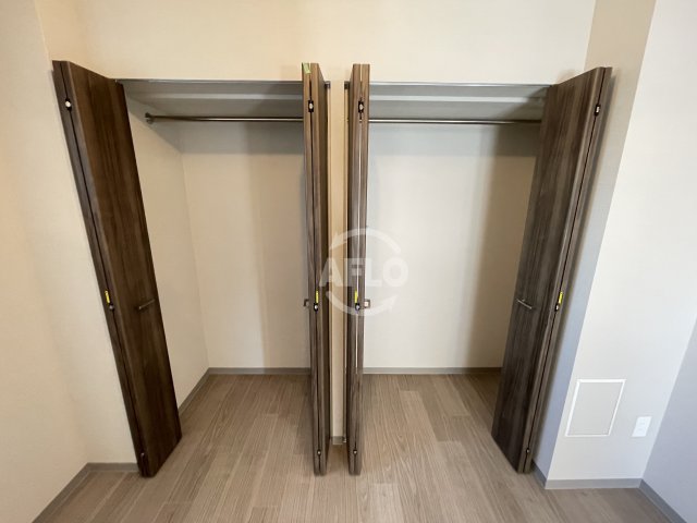 収納　ジオエント新町　クローゼット