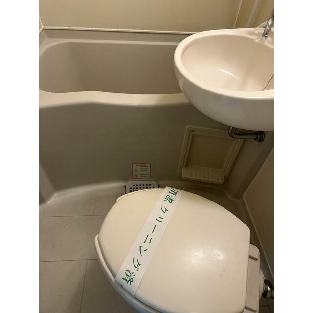 バス・シャワールーム　お風呂です