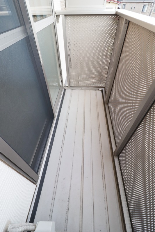 バルコニー　図面と現状に相違がある場合には現状を優先