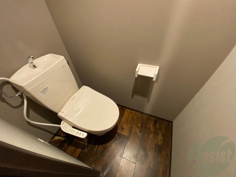 トイレ　トイレです。ウォシュレット付を探している方、おすすめです。