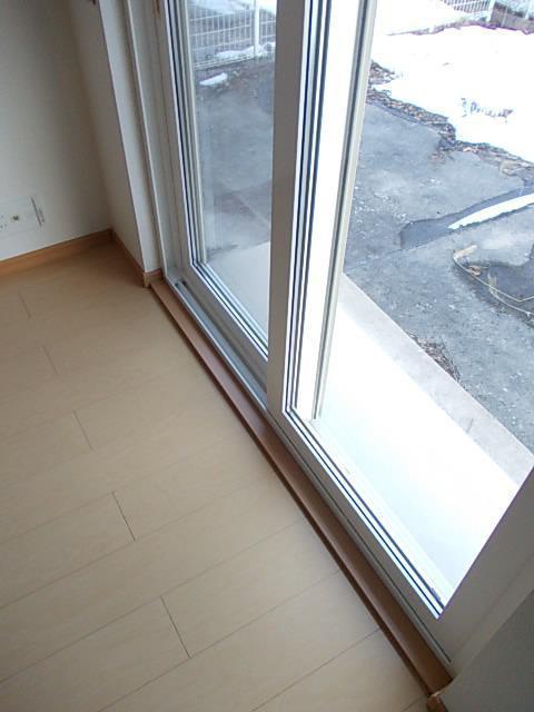 バルコニー　テラス