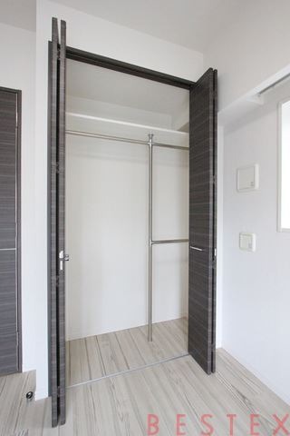 収納　※同建物内・別タイプの参考写真です。