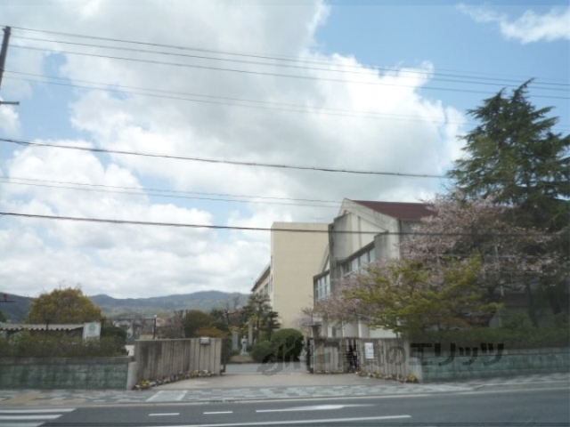 小学校　神足小学校（小学校）まで400m