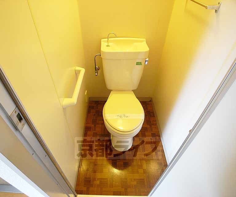 トイレ　トイレスペースです。