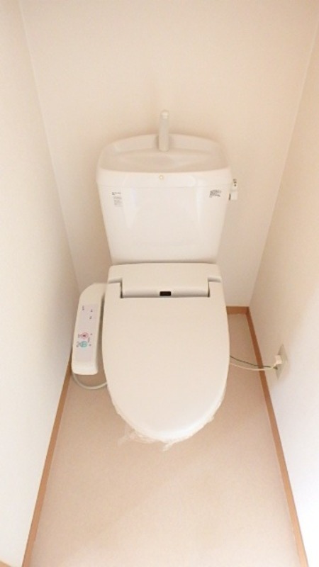 トイレ　図面と現状に相違がある場合には現状を優先