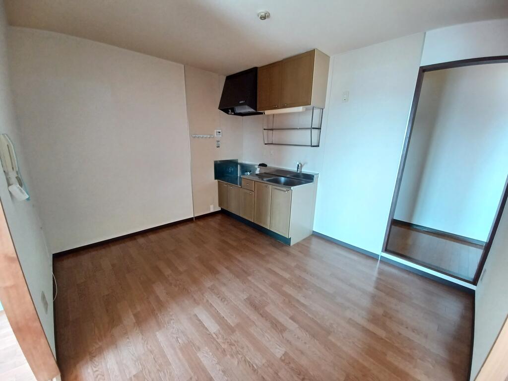 居室・リビング　ダイニングキッチン６帖