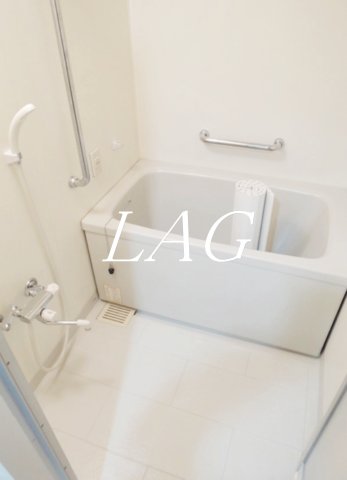 バス・シャワールーム　お風呂です。