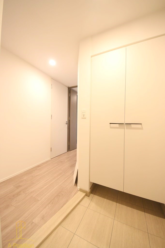 玄関　レジュールアッシュ谷町四丁目グランクラス